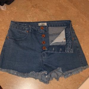 FOREVER 21 4 Button High Waisted Jean Shorts